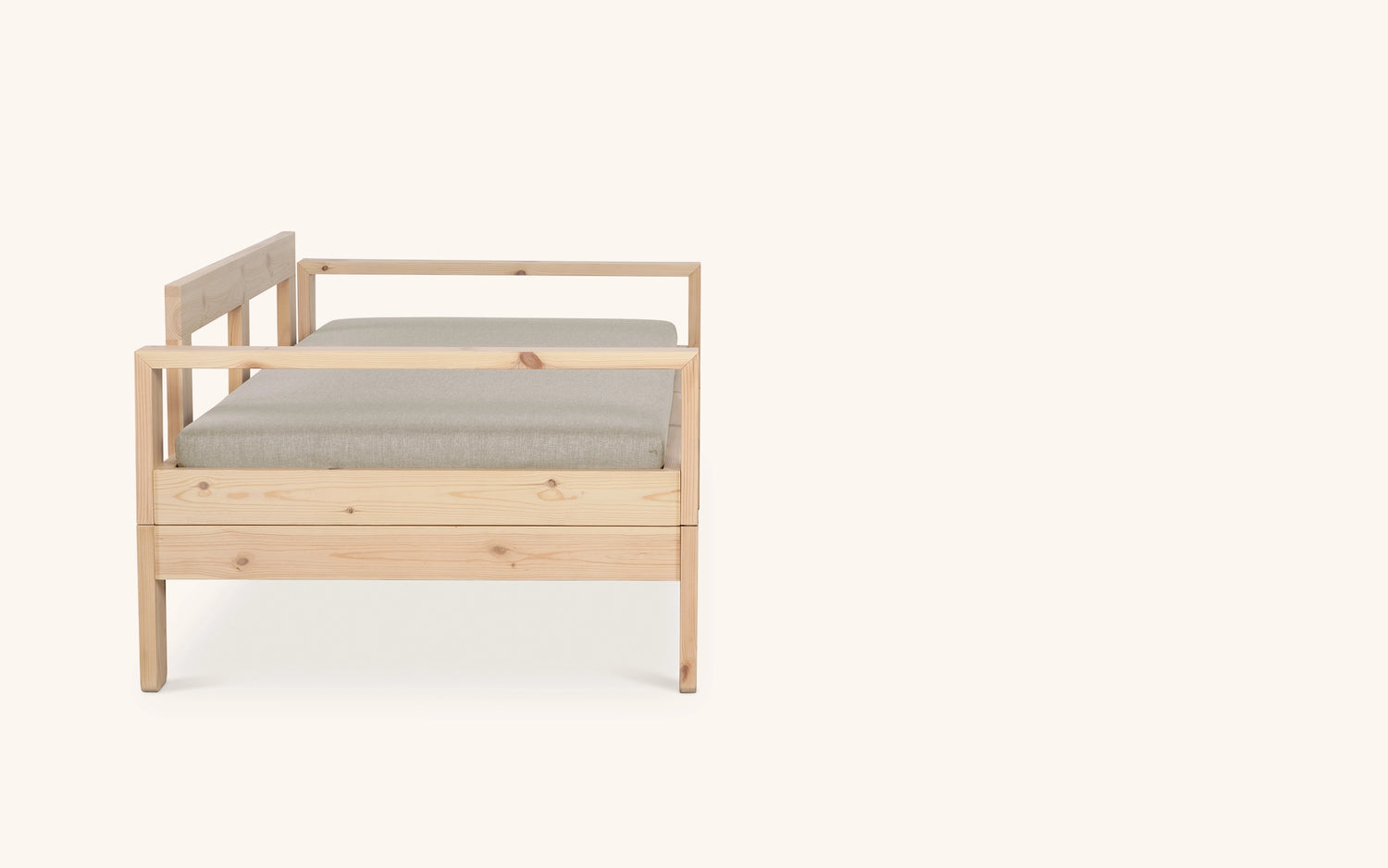 Kaiku -vuodesohva, mänty-beige