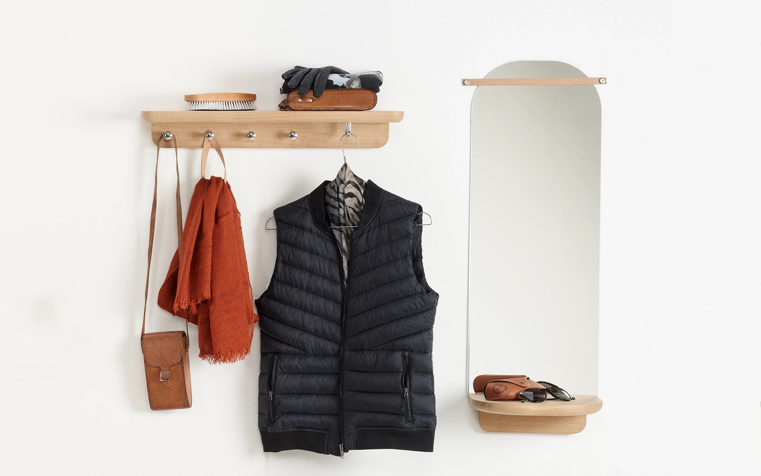 Renki -eteissetti, naulakko + peili, tammi