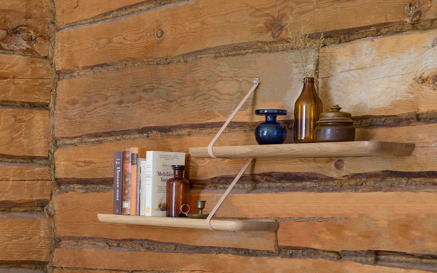 Sisustus_Renki-hylly_somistus