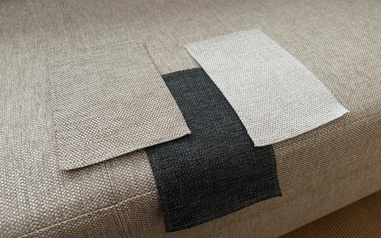 Kangasnäyte ON2 Fabric -vuodesohvaan